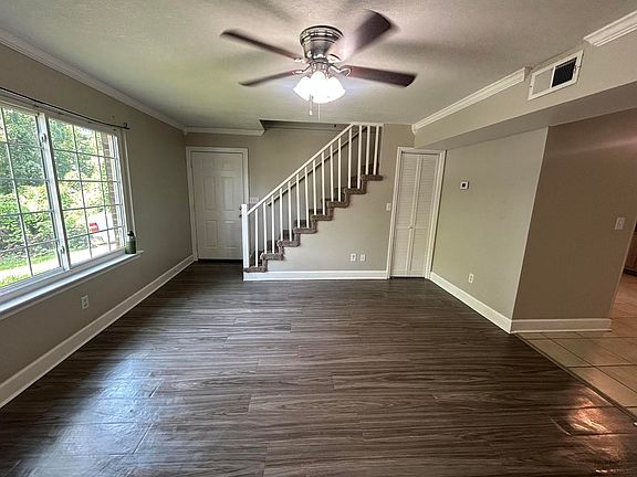 4th image of 3955 Teakwood Dr #A
