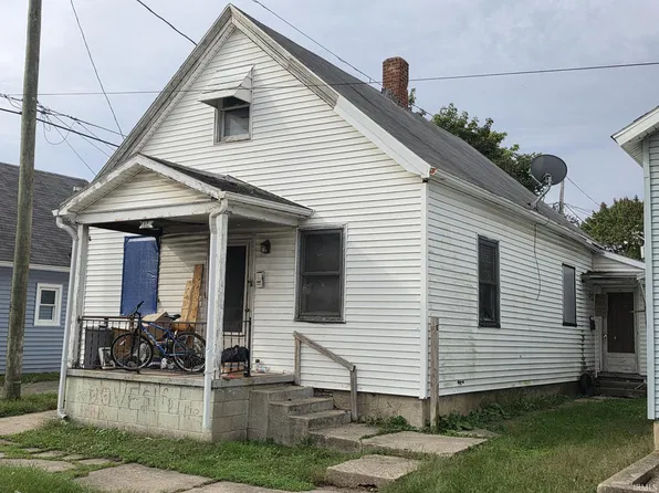114 N Holman St, Peru, IN 46970