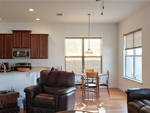 4th image of 7920 Camden Woods Dr