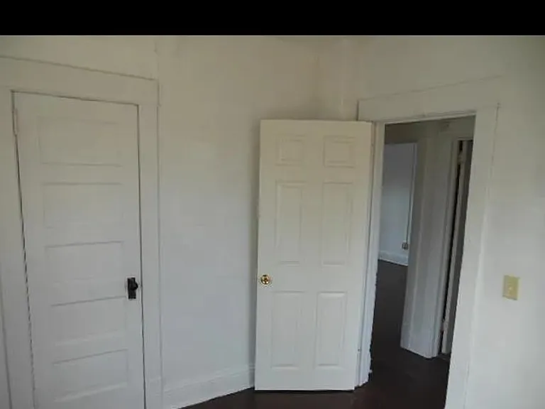 327 N Johnston Ave — Photo 5
