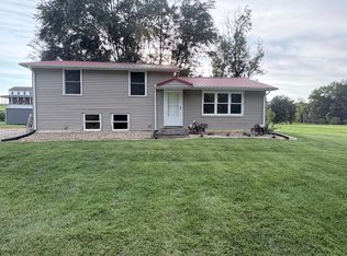 9416 N County Road 625 E, Seymour, IN 47274