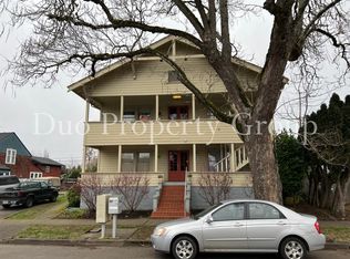 846 F St APT 1, Springfield, OR 97477