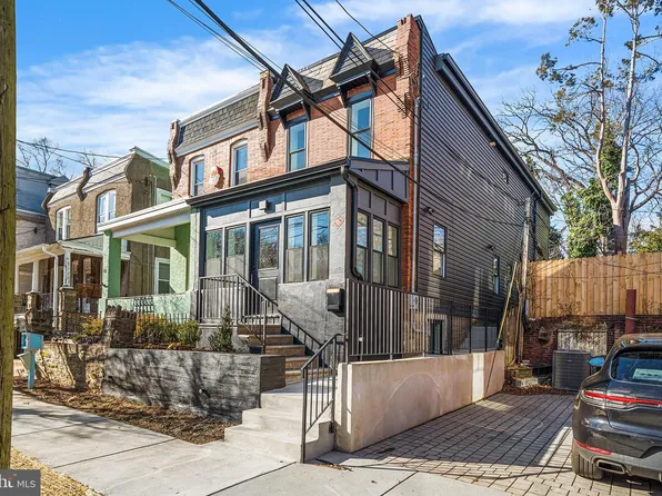 11 W Abington Ave, Philadelphia, PA 19118