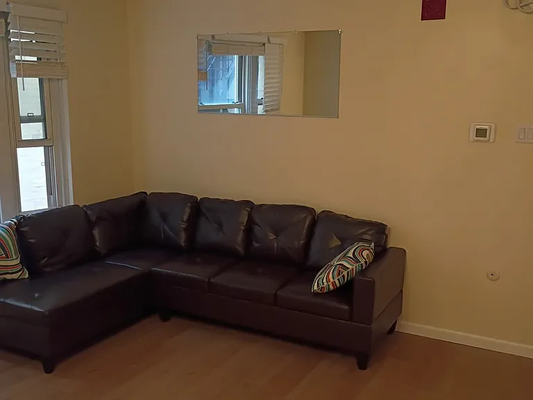 5523 Ellsworth Ave — Photo 3