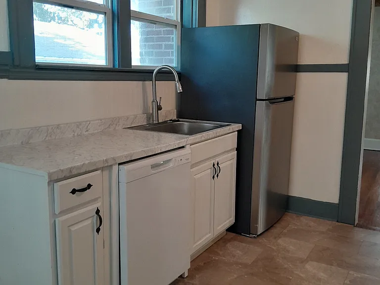 8075 Sycamore St — Photo 17