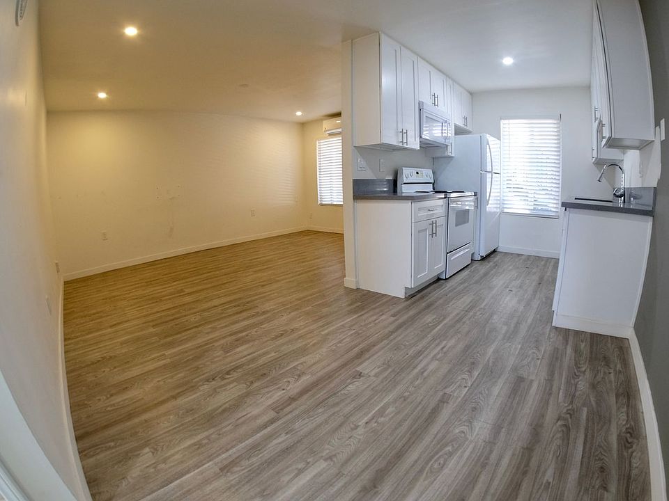 1st image of 4027 34th St APT 9