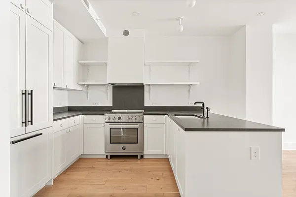 Rented by Douglas Elliman | media 16