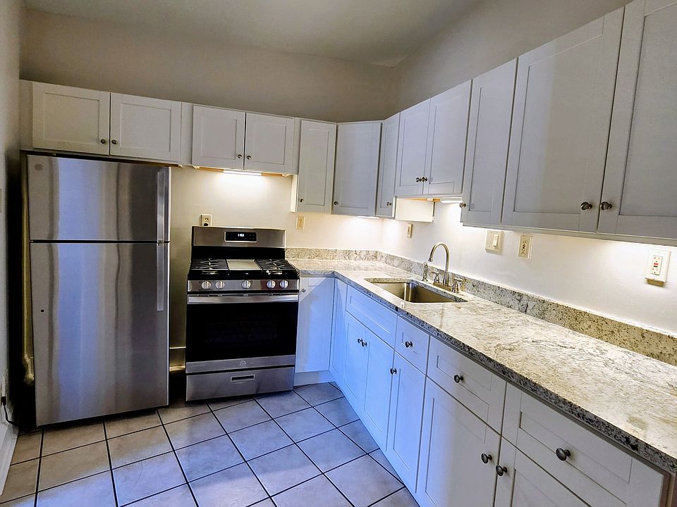 1st image of 11841 Lake Ave APT 8