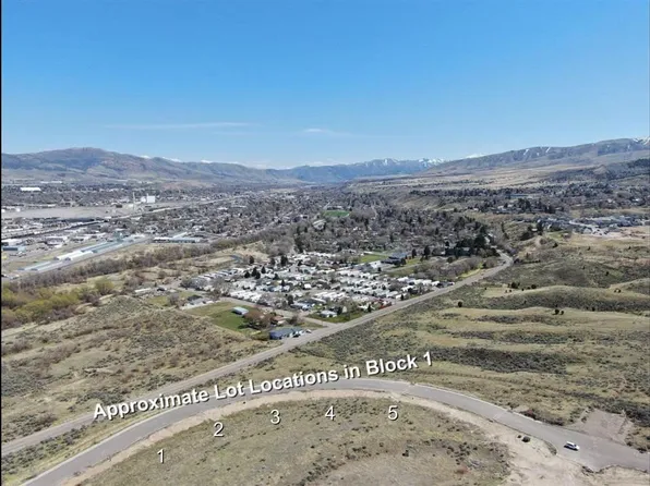 1373 Gathe Dr, Pocatello, ID 83204