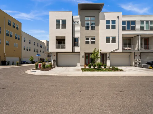 1498 W Aspen Ridge Ln #122, Farmington, UT 84025