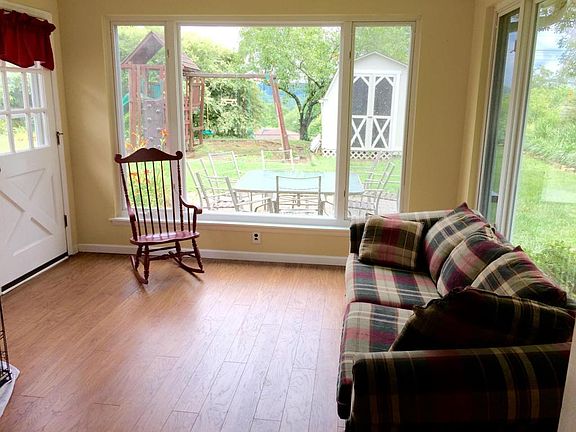 5th image of 5753 Antonio Ln