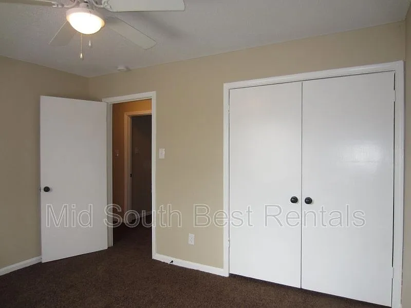 5711 Myers Rd — Photo 2