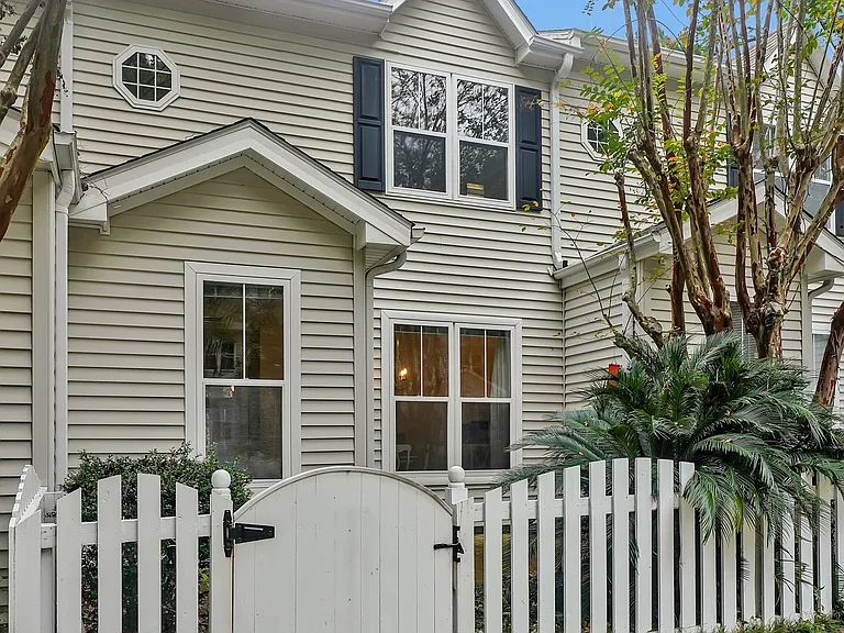 5813 Wrightsville Ave #106 — Photo 1