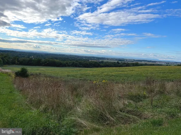 Edgemont Rd, Smithsburg, MD 21783