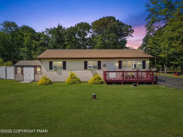 529 Highland Dr, East Stroudsburg, PA 18302