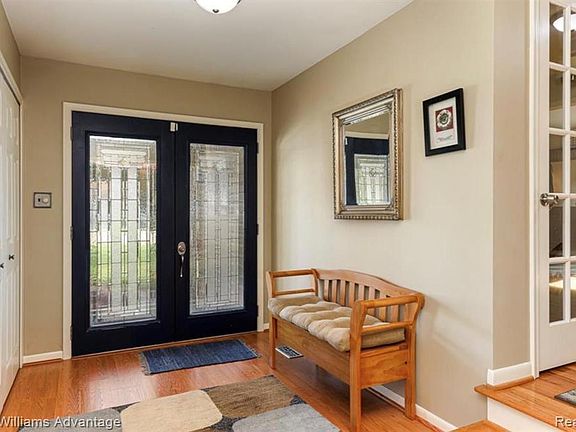 5th image of 41843 Baintree Cir