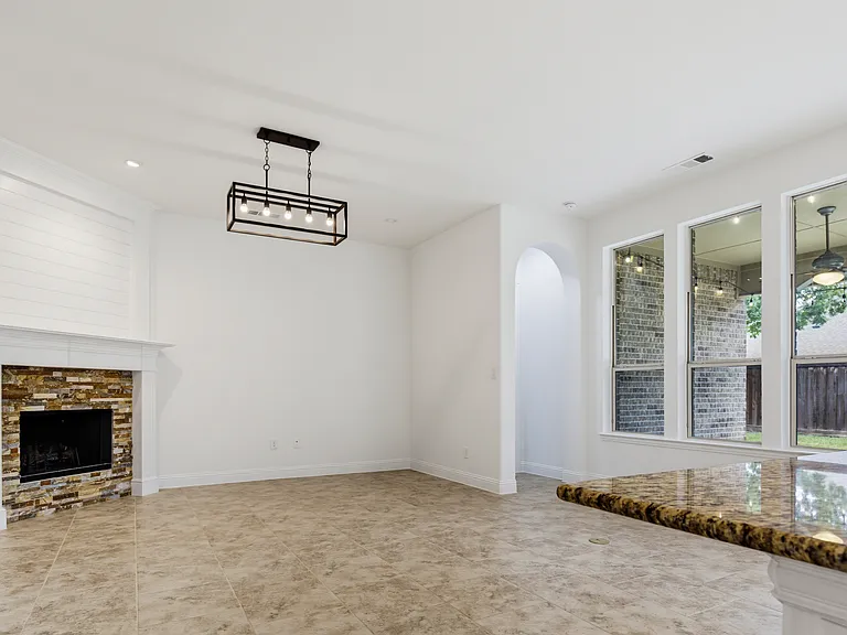 8272 Haltered Horse Ln — Photo 10