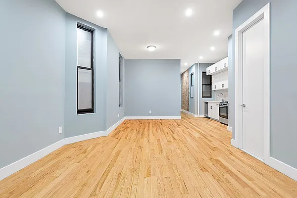 Rented by Compass | media 5