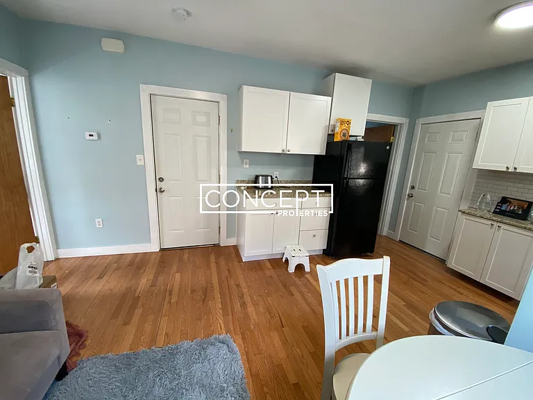 65 Preble St #2 — Photo 2