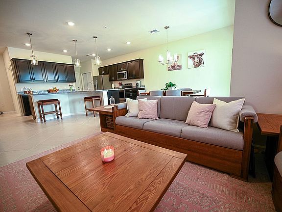 5th image of 12131 Mahogany Cove St