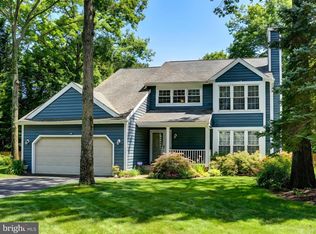 1301 Water Oak Dr, Pasadena, MD 21122