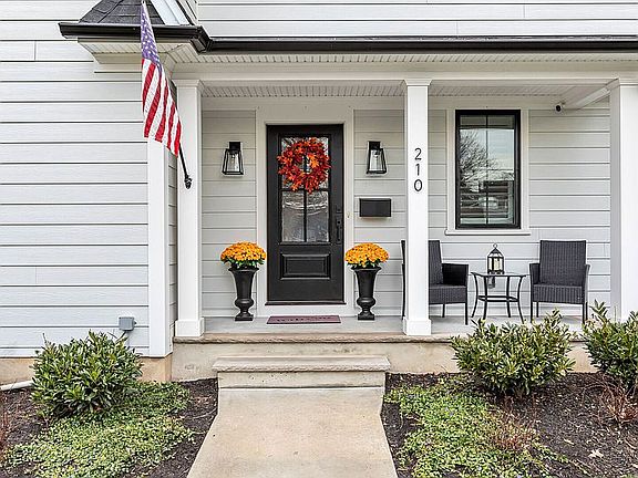 2nd image of 210 Midwood Pl