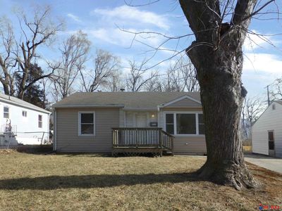 5711 N 35th St, Omaha, NE, 68111