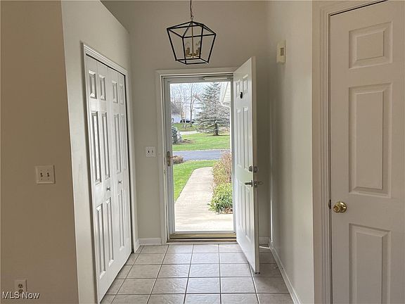 4th image of 339 Westberry Cir