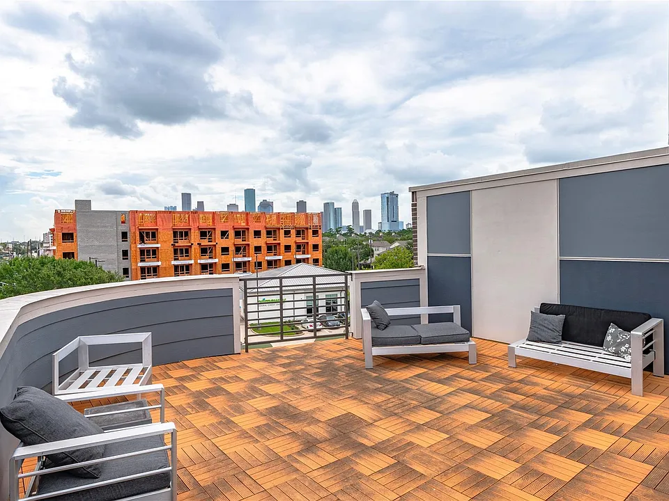 1011 Studemont St #101