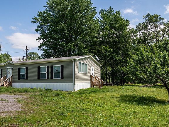 4th image of 9049 Grassy Rd