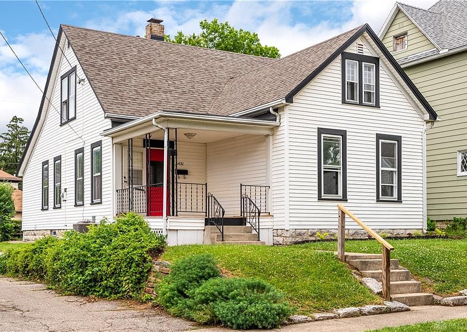 1st image of 1421 Holly Ave