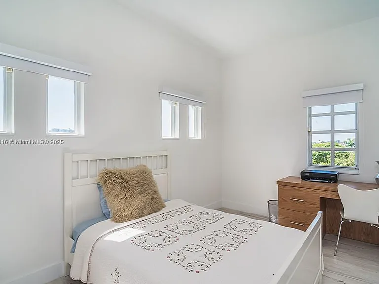3500 Island Blvd #DPH01 — Photo 43