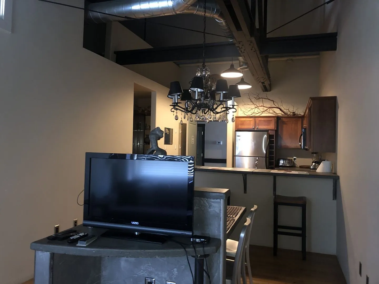 Acme Suites — Photo 2