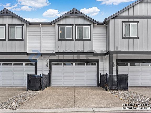 3rd image of 4111 SE Century Blvd