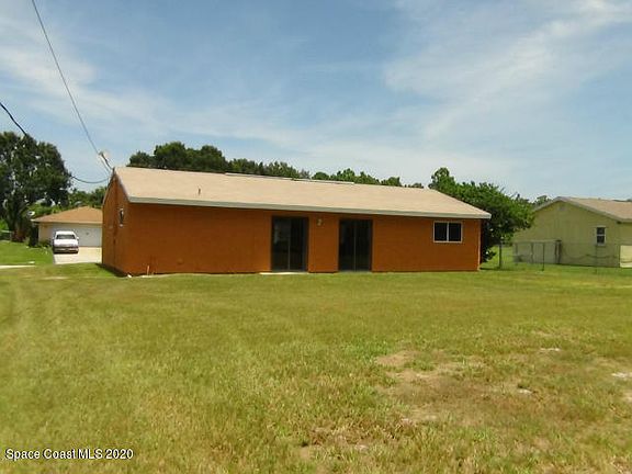 4th image of 1508 Salazar St SE
