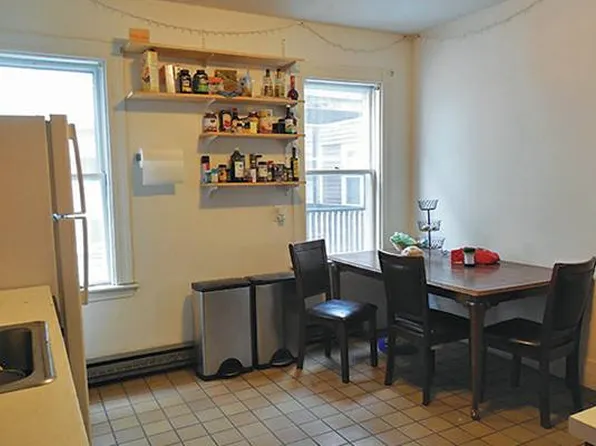 40 Calvin St #U2, Somerville, MA 02143