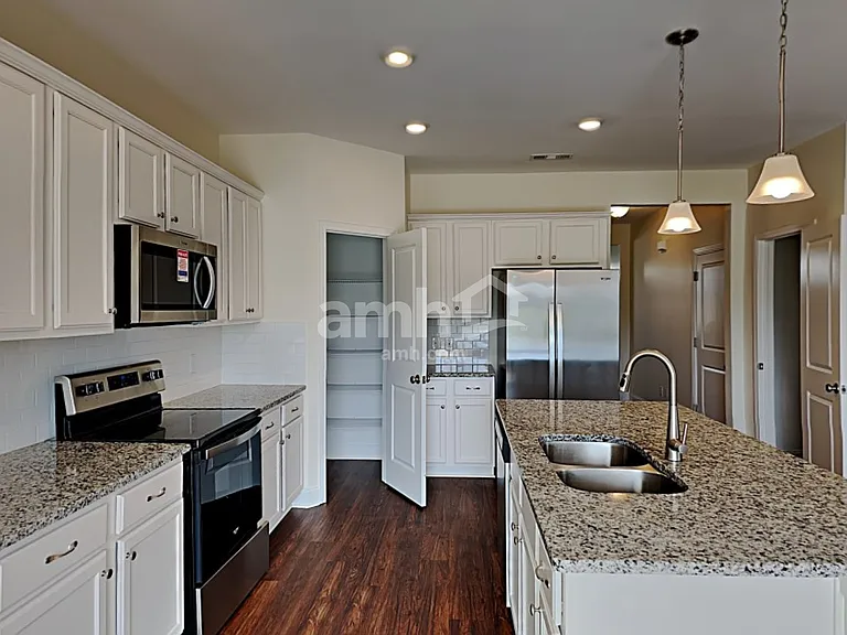 4845 Chutney Dr — Photo 3