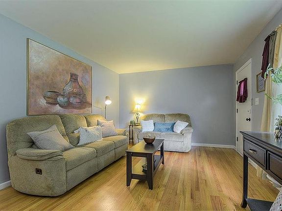 5th image of 4347 Walker Ave