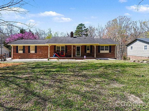 2nd image of 244 Pine Valley Rd