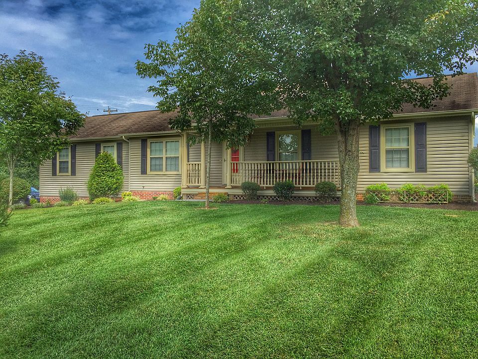 1st image of 202 Bermuda Dr