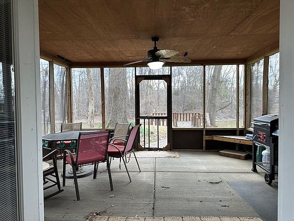 3rd image of 106 Murphey Rd