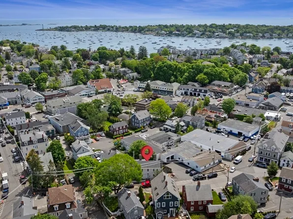 8-10 Prospect St #2, Marblehead, MA 01945