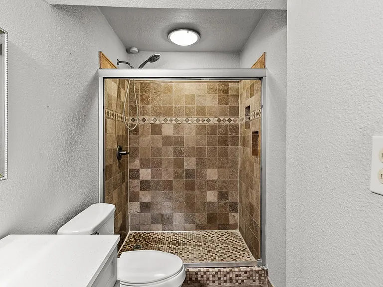 2547 N Alafaya Trl #92 — Photo 11