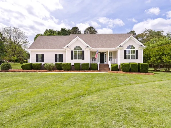 608 Elin Ct, Hillsborough, NC 27278