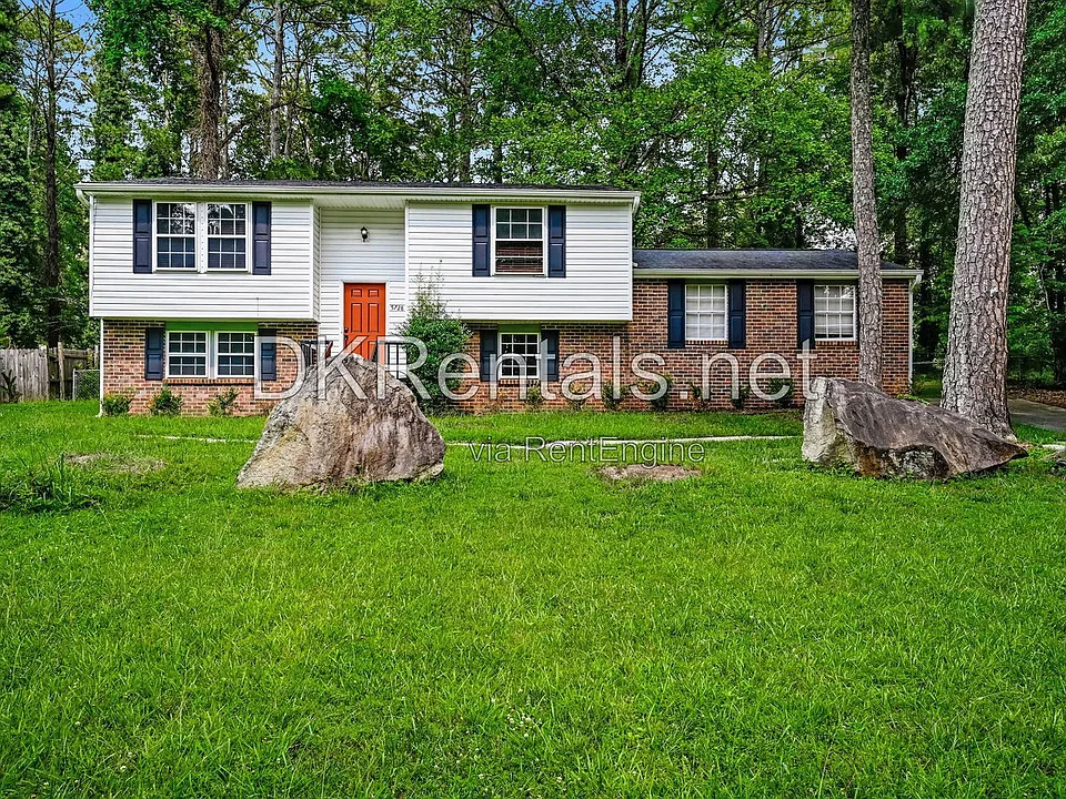 5728 Salem Rd