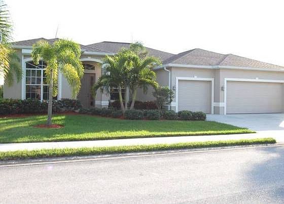 1st image of 23404 Olde Meadowbrook Cir