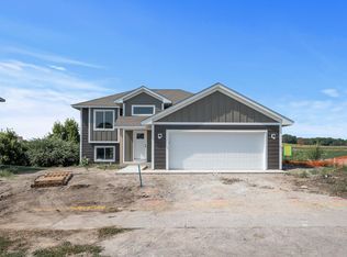 444 Terning Way, Howard Lake, MN 55349