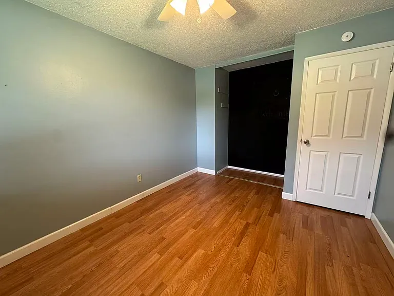 15420 Country Ridge Dr — Photo 14