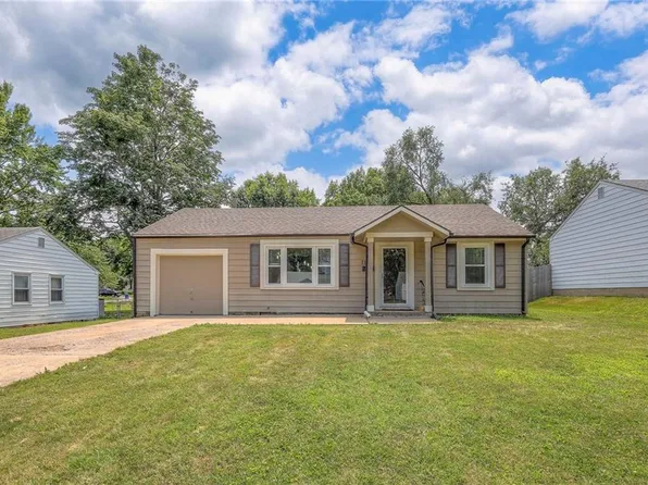 11211 W 67th Ter, Shawnee, KS 66203