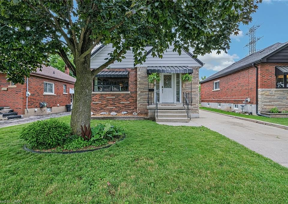 1st image of 66 Paling Ct
